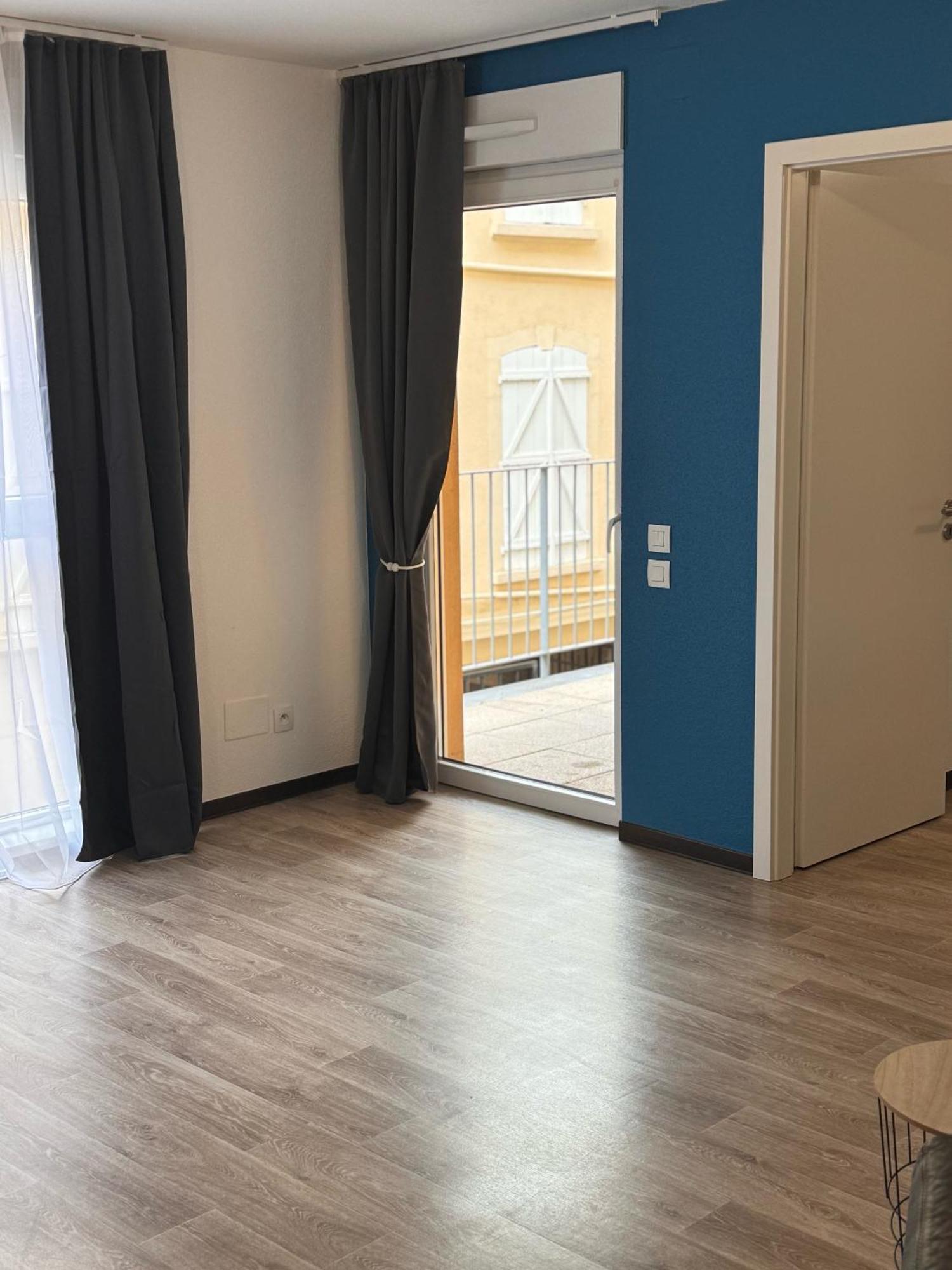 Kosy Appart'Hotel 7Eme Art Saint-Avold Exterior foto